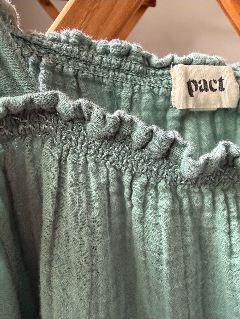Pact Women's Sage Ruffled Tie-Hem Tank Top - Picture 3 of 4